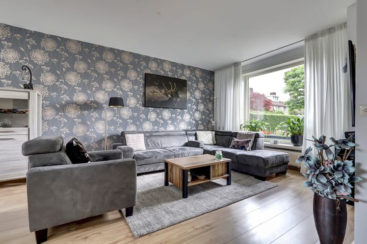 Foto 5 van Van Hogendorplaan 72