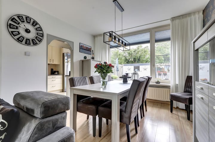 Foto 6 van Van Hogendorplaan 72