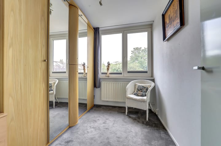 Foto 11 van Van Hogendorplaan 72