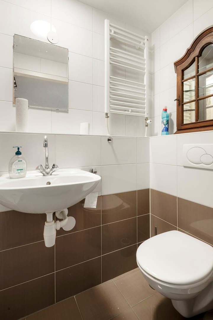 Photo 8 of Marnixstraat 233-1R