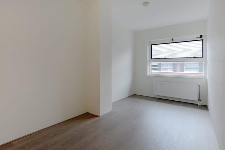 Foto 21 van Hoofpolderstraat 14