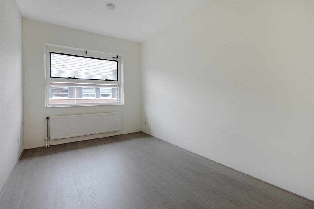 Photo 20 of Hoofpolderstraat 14