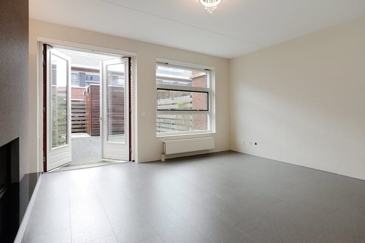 Foto 13 van Hoofpolderstraat 14