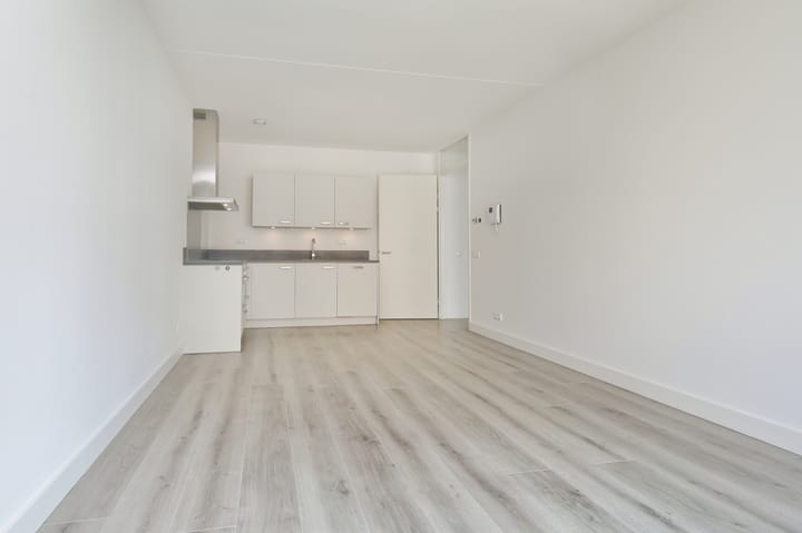 Foto 8 van Carel Willinkgracht 731