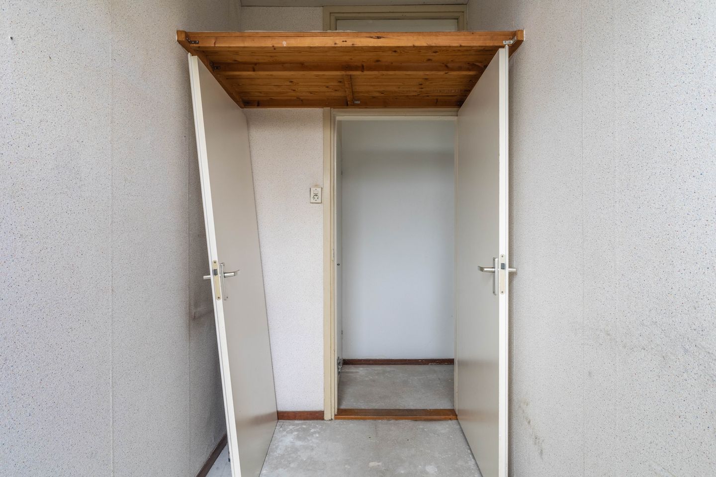 Foto 19 van Burgemeester Rothestraat 95