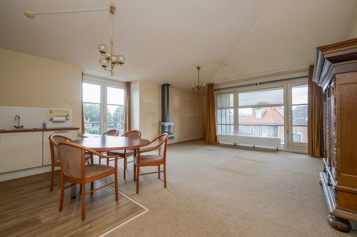 Foto 2 van Julianastraat 2-L