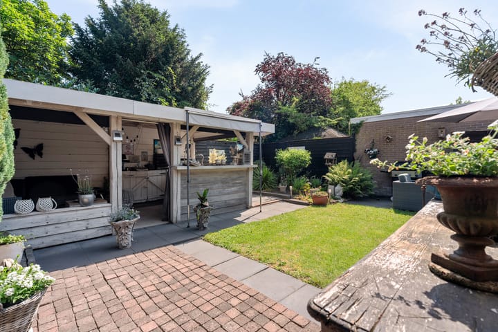 Foto 33 van Pinksterbloemstraat 14