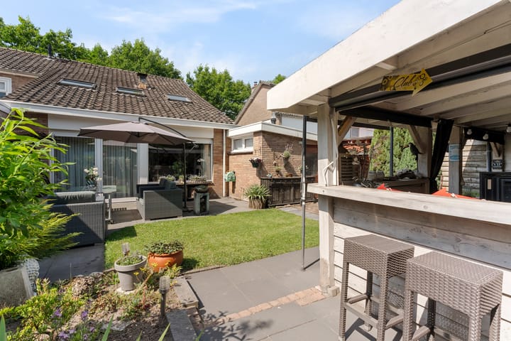 Foto 36 van Pinksterbloemstraat 14