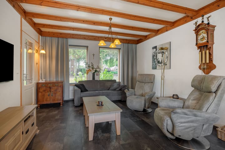 Foto 2 van Leharstraat 7