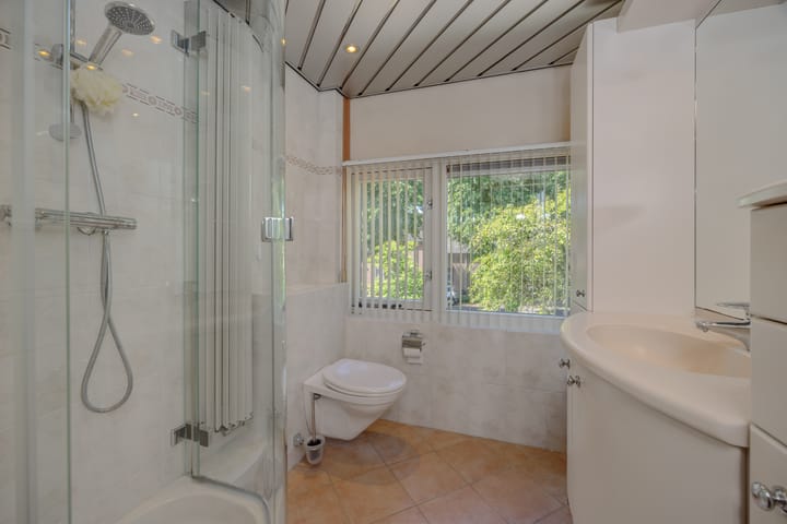 Foto 22 van Leharstraat 7