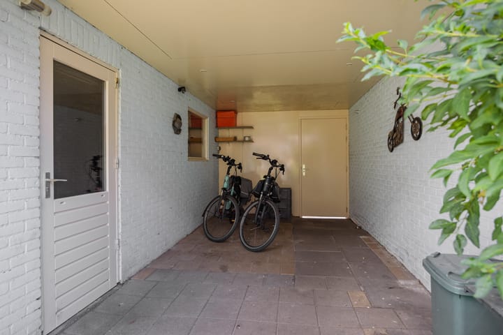 Foto 32 van Leharstraat 7