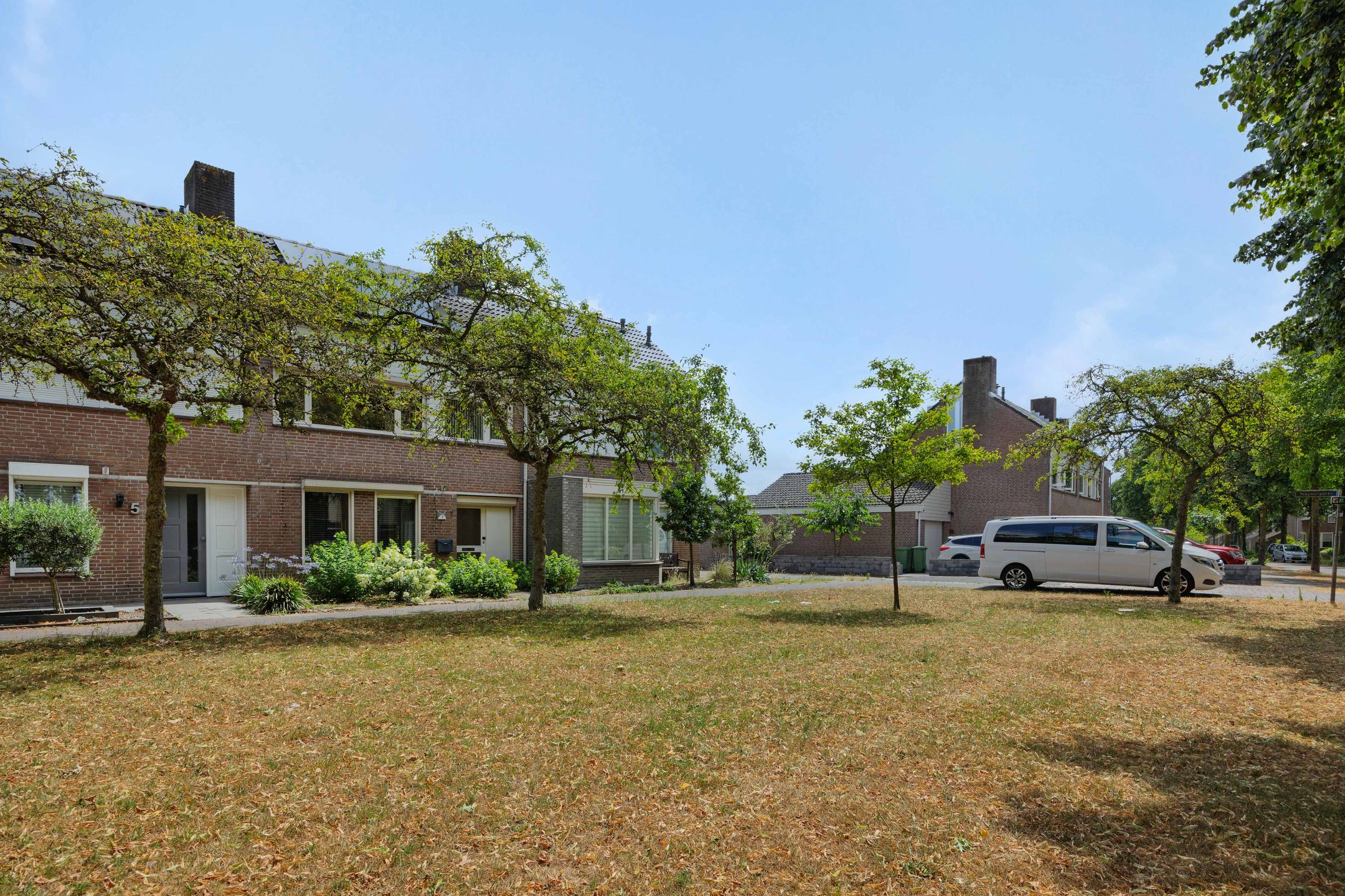 Foto 36 van Leharstraat 7