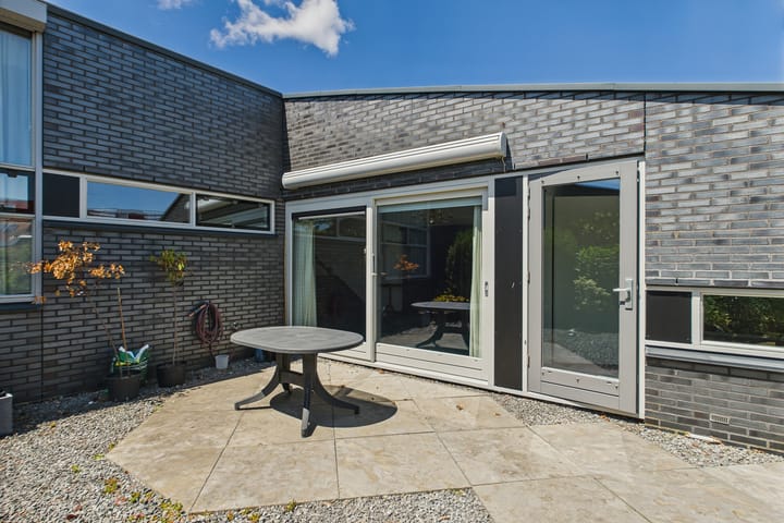 Foto 31 van Mezenhof 15