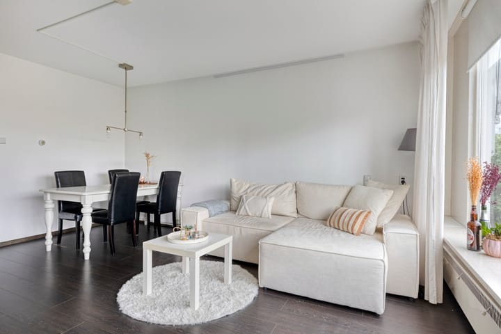 Foto 15 van Veenstraat 240