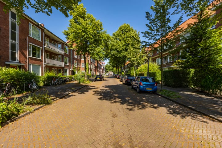 Foto 25 van Van Heemskerckstraat 49-C