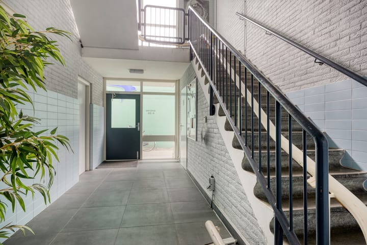 Foto 8 van Poststraat 8