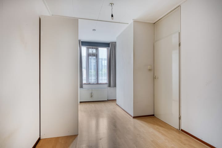 Foto 24 van Poststraat 8