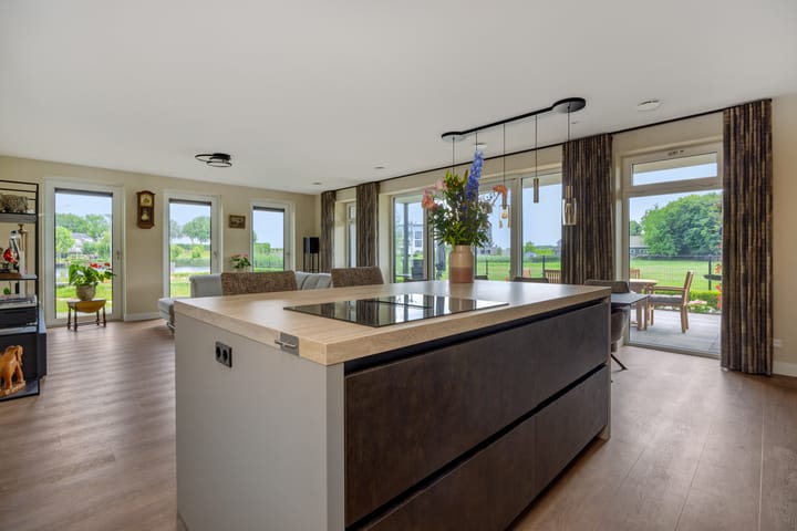 Foto 8 van Uilenburg 5