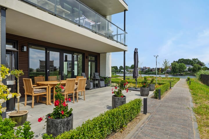 Foto 15 van Uilenburg 5