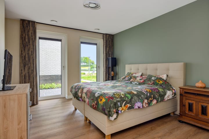 Foto 17 van Uilenburg 5