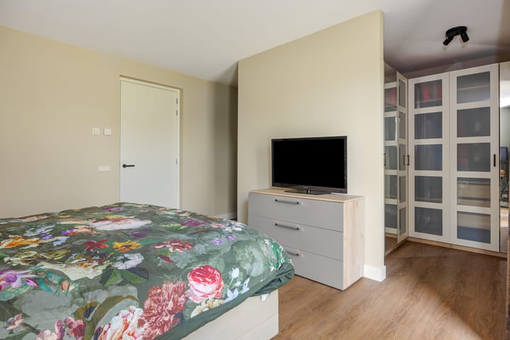 Foto 19 van Uilenburg 5