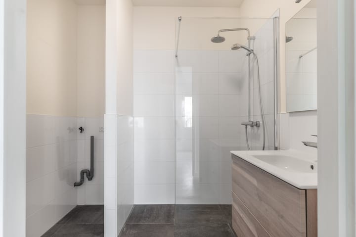 Foto 14 van Baanstraat 32-E