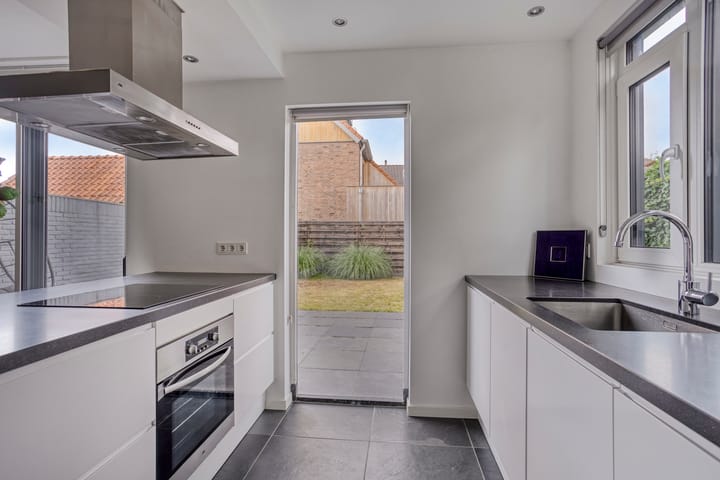 Foto 9 van Ansfriduslaan 10