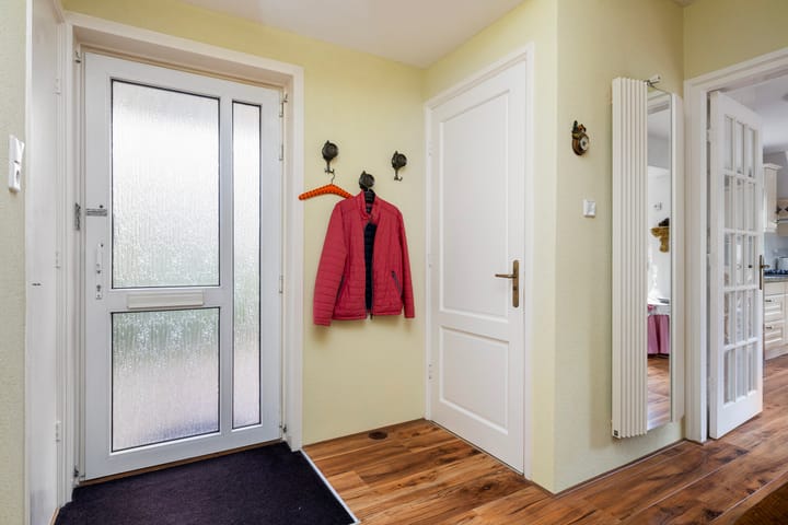 Photo 6 of Karel J.C. Beckmanlaan 8