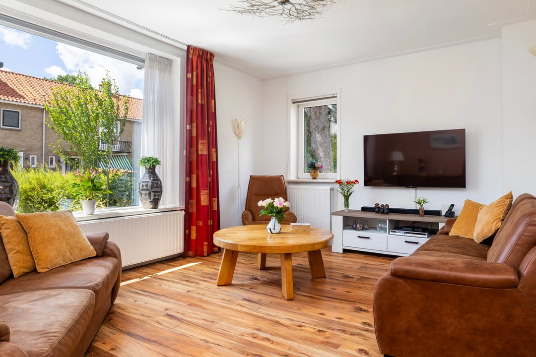 Foto 13 van Karel J.C. Beckmanlaan 8