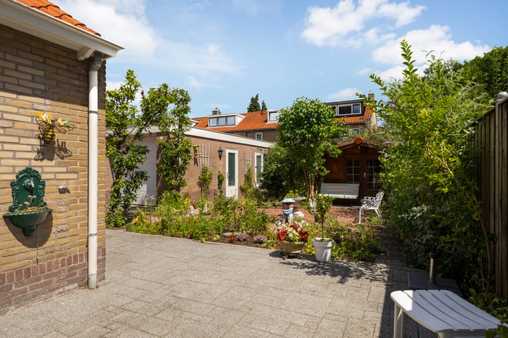 Photo 17 of Karel J.C. Beckmanlaan 8