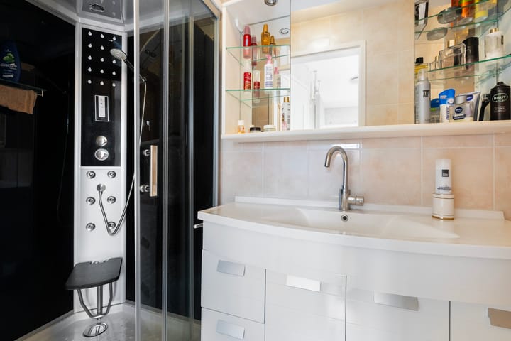 Photo 33 of Karel J.C. Beckmanlaan 8