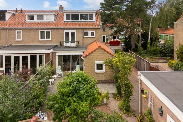 Photo 39 of Karel J.C. Beckmanlaan 8