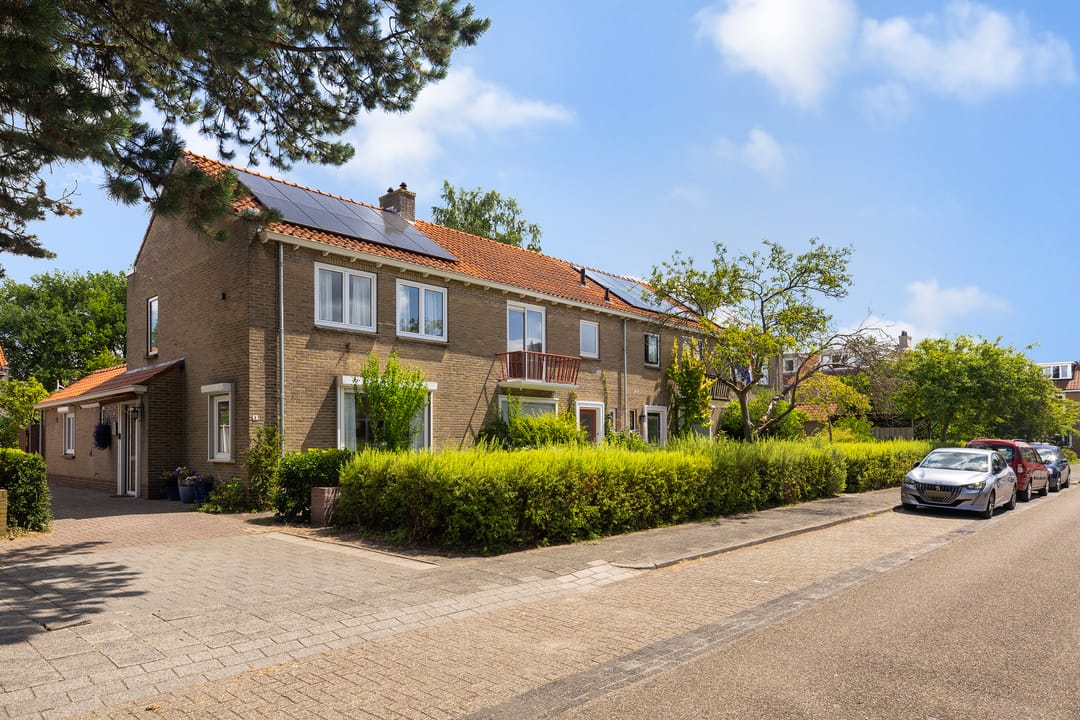 Foto 41 van Karel J.C. Beckmanlaan 8