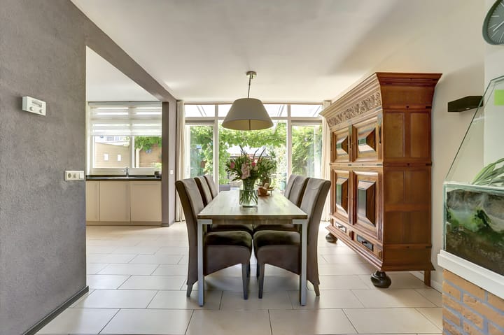 Foto 10 van Dolphijnstraat 43