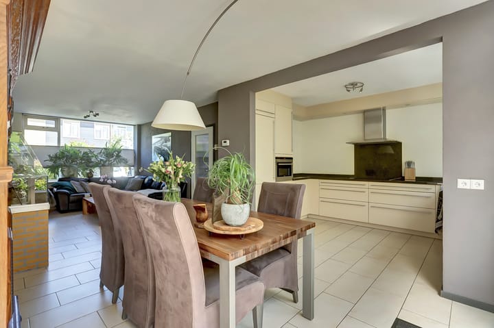 Foto 11 van Dolphijnstraat 43