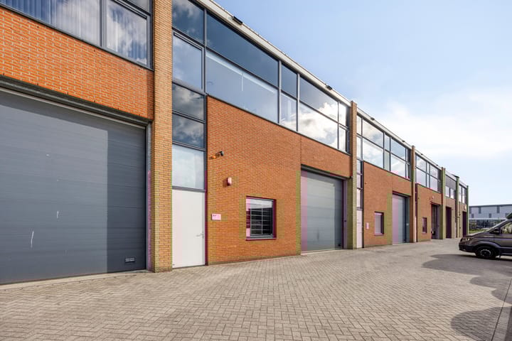 Hanzeweg 35-P, Barneveld