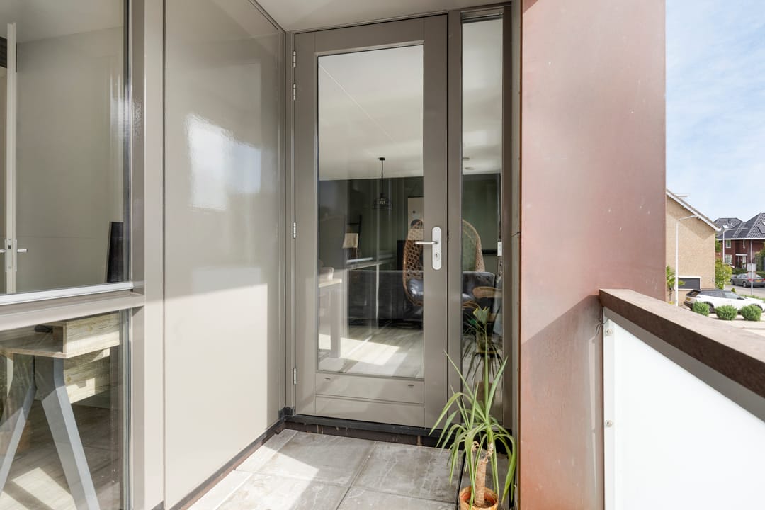 Photo 13 of Leliestraat 5-A