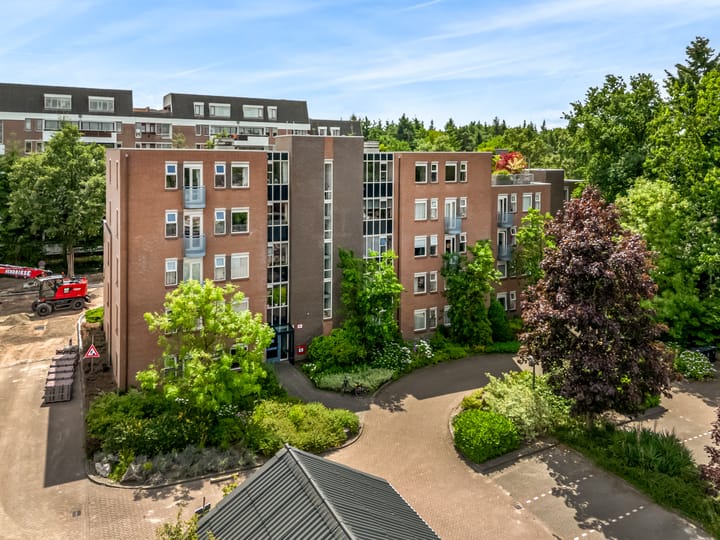 Photo 4 of Sperwerlaan 5-D