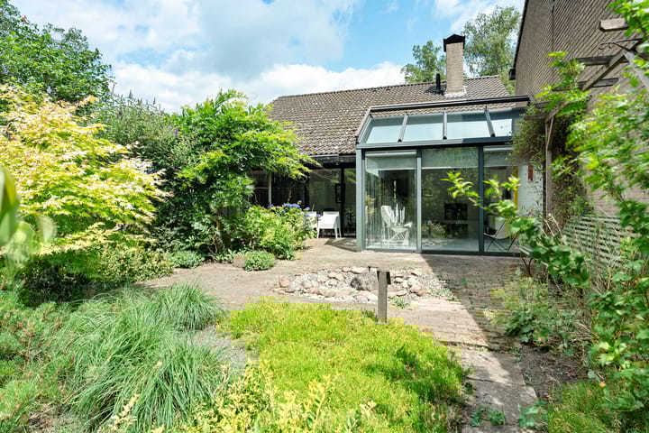 Photo 35 of Henry Dunantlaan 10