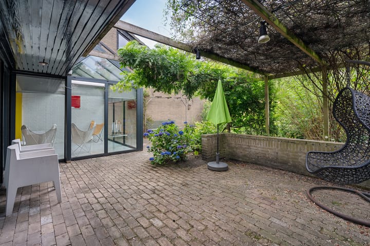 Photo 34 of Henry Dunantlaan 10