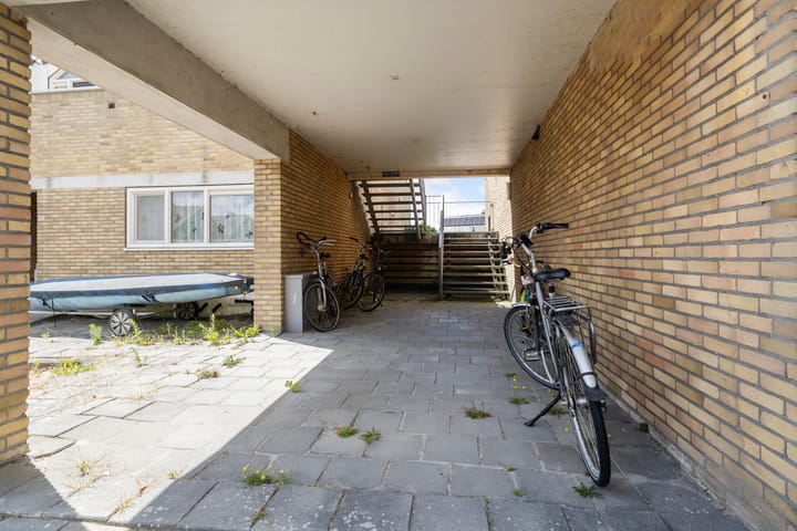 Photo 35 of It Eilân 16