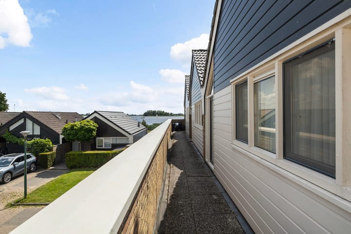 Photo 36 of It Eilân 16