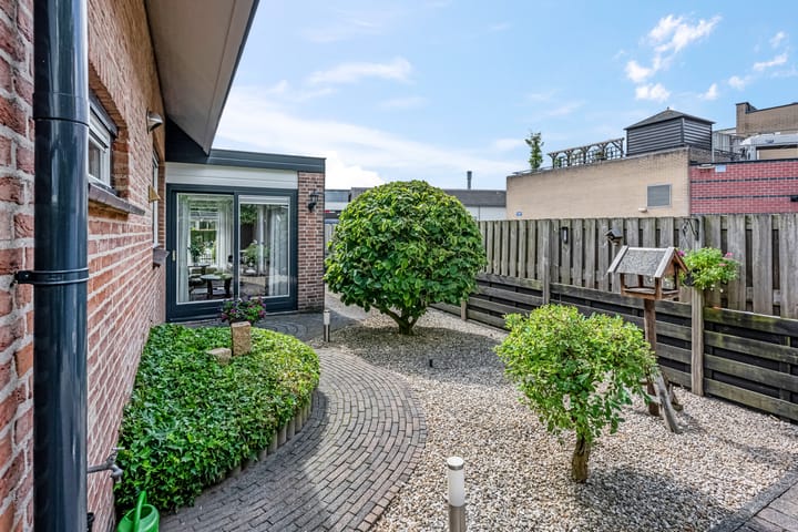 Photo 14 of Roelenengweg 5