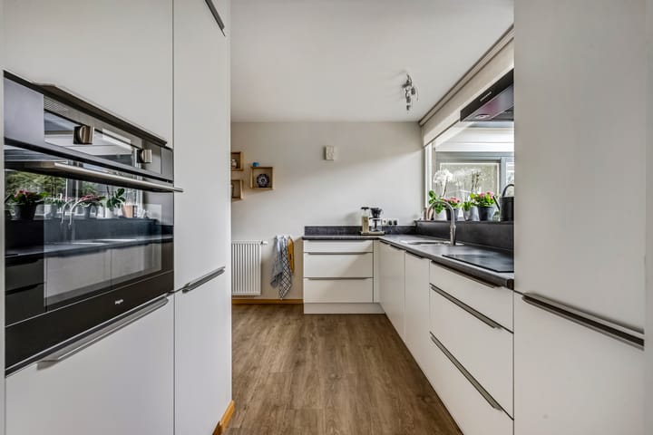 Photo 25 of Roelenengweg 5