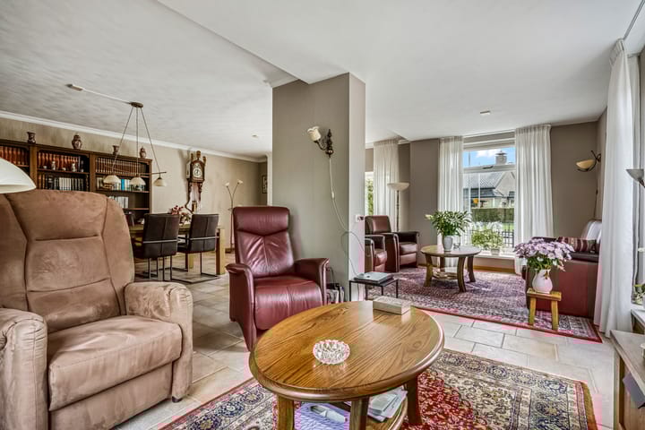 Photo 21 of Roelenengweg 5