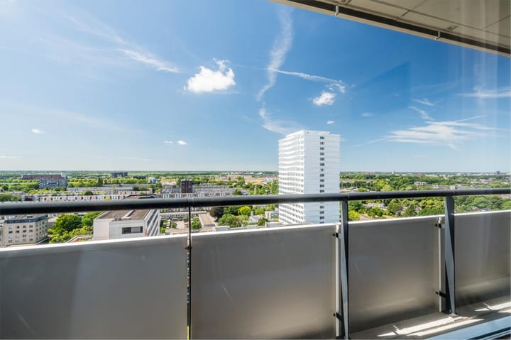 Foto 32 van Van Weerden Poelmanlaan 166