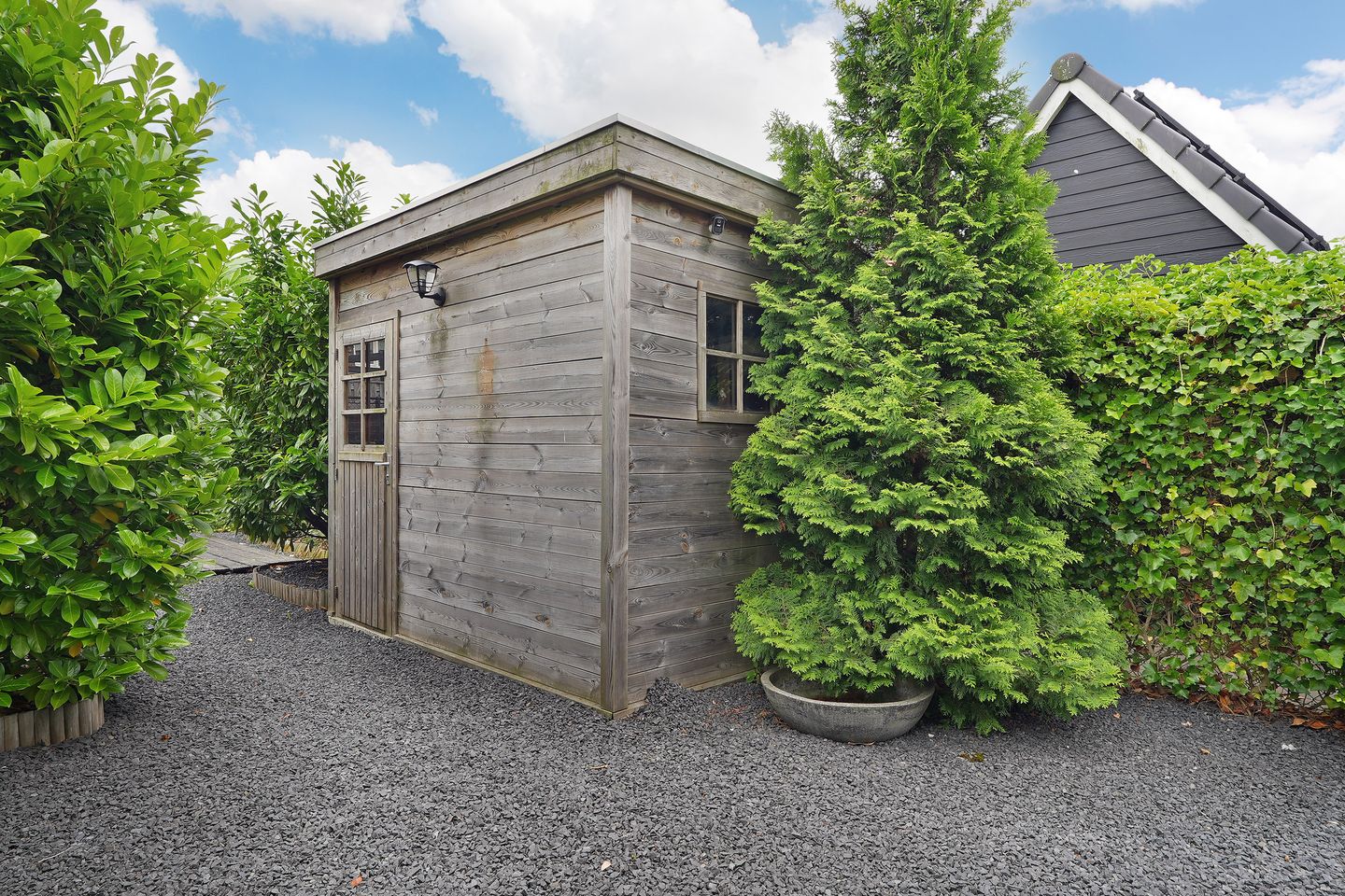 Foto 34 van Paul Butterfieldstraat 45