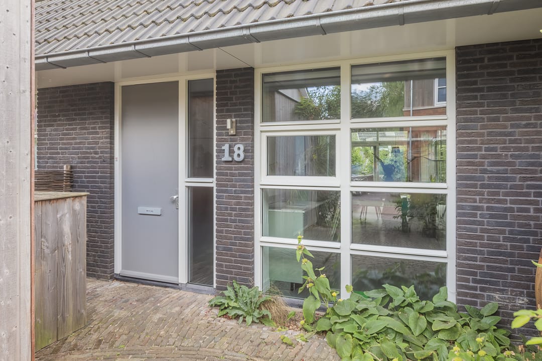 Foto 2 van Dijkvoet 18