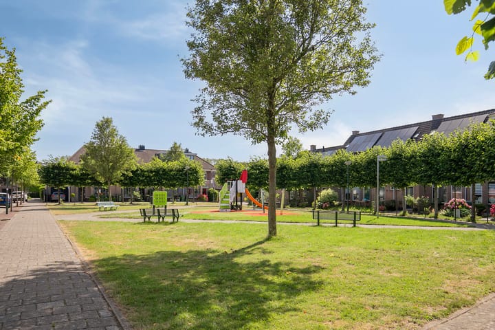 Foto 9 van Lindehof 116