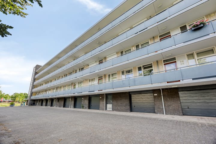 Photo 28 of Middachtensingel 258